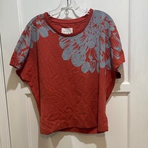 Anthropologie rust graphic floral cropped t-shirt large